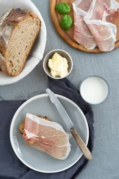 Parma ham on rustic bread Foto stock
