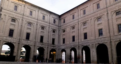 Parma pilotta palace time lapse Vídeos de archivo 100519881