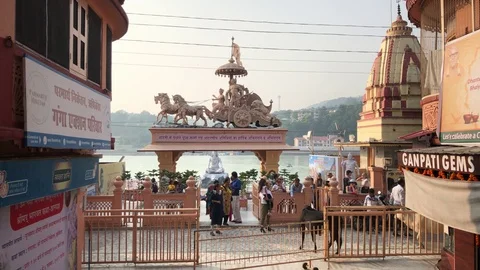 Parmarth Niketan Ashram in Rishikesh, Uttarakhand, India Stock-Footage 120280684