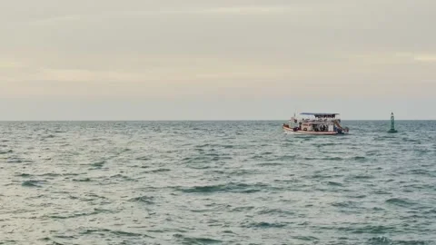 Паром в море/Ferry at sea Stockbeeldmateriaal 220874380