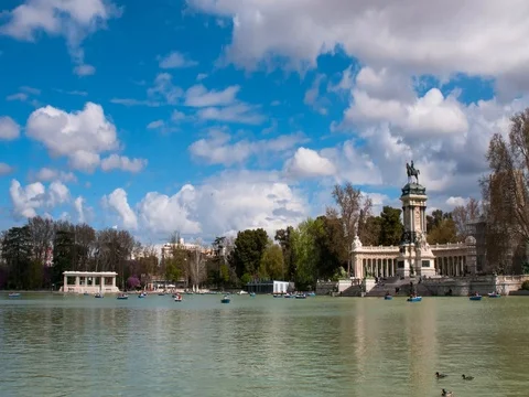 PARQUE DE RETIRO 4K TIMELAPSE 10 Video stock 75323155