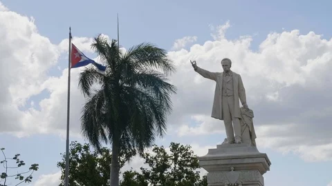 Parque Jose Marti, Palacio del Gobierno (Government House), Cienfuegos, UNESCO 스톡 동영상 122365997