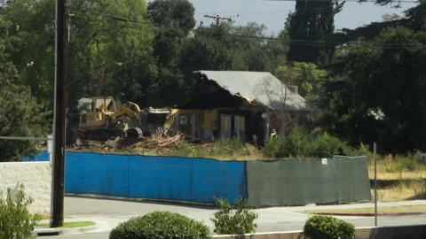 Part 1 time lapse of a Pasadena, California house being demolished Stock Footage 148928760