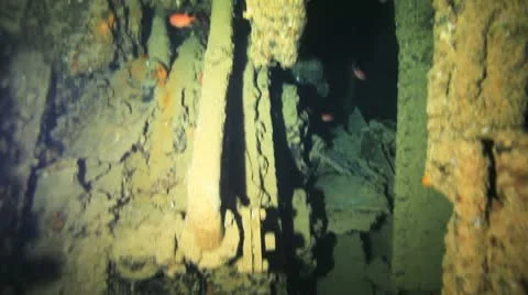 Part of the engine at the ship wreck Видео 22638425