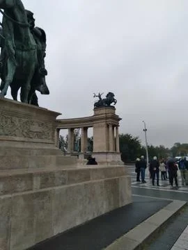 Part of Heroes’ Square featuring statues Photos