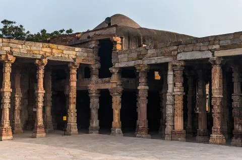 Part of the Qutb complex (Qutub),  an array of monuments and buildings at Meh Foto stock