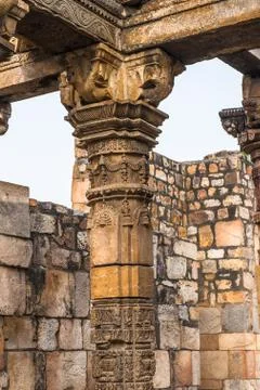 Part of the Qutb complex (Qutub),  an array of monuments and buildings at Meh Fotos de archivo