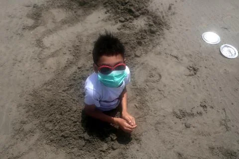 Partial annular solar eclipse seen from Pakistan, Karachi - 21 Jun 2020 Stock Photos