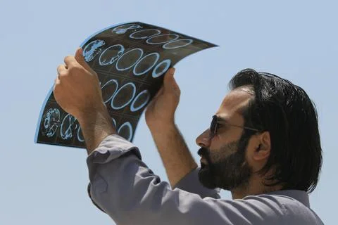 Partial annular solar eclipse seen from Pakistan, Peshawar - 21 Jun 2020 Foto stock