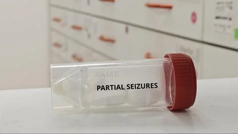 PARTIAL SEIZURES treatment tablets for control focal seizures and abnormal .. 스톡 사진