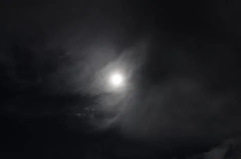 Partial solar eclipse in New York City, USA - 08 Apr 2024 Fotos Stock