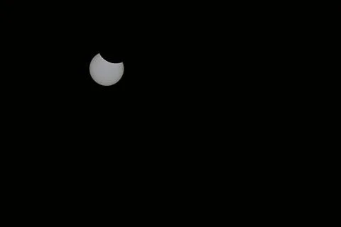 Partial Solar Eclipse in the Sky from Kollund DK in March 2025 Fotos Stock