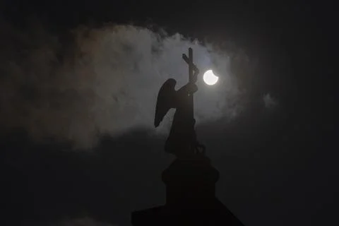 Partial solar eclipse in St. Petersburg, St Petersburg, Russian Federation - 29  Stock Photos
