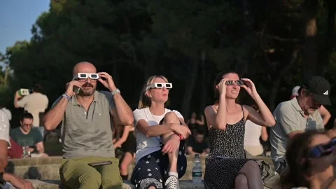 Partial Solar Eclipse Visible in Italy Stockbeeldmateriaal 342818171