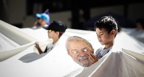 Partial support for the general strike against Bolsonaro reforms in Brazil, Belo 스톡 사진