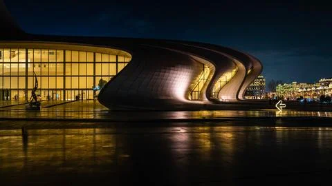 Partial view of the Heydar Aliyev Cente Foto stock