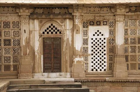 Partial view of Sarkhej Roza, mosque and tomb complex. Makarba, Ahmedabad,... 스톡 사진