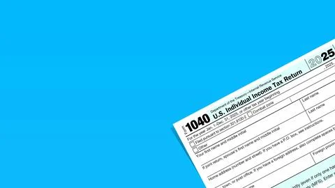 A partial view of a us individual income tax return form 1040 库存照片