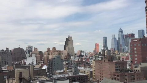 Partly cloudy in Manhattan 動画素材 164602928