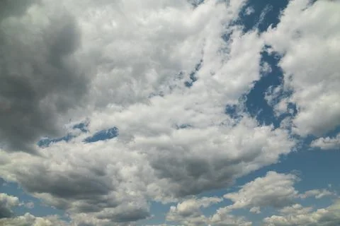 Partly cloudy sky Stock-Fotos