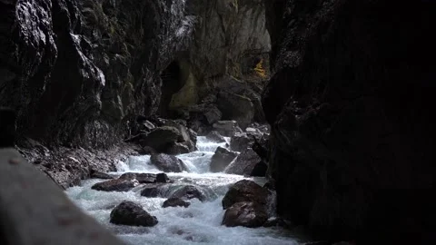 Partnachklamm autum mountain river with leaf in foregorund Video stock 222932475