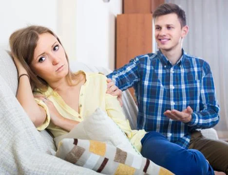 Partner cannot forgive another after conflict at home Foto stock