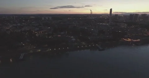 Party while sunset at a river 動画素材 83543453