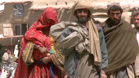 Pashtun couple Video stock 54715272