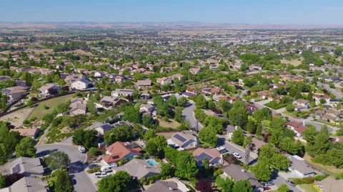 Paso Robles California Aerial Pullback View of Suburban Homes and Hills 01 Video stock 335246111