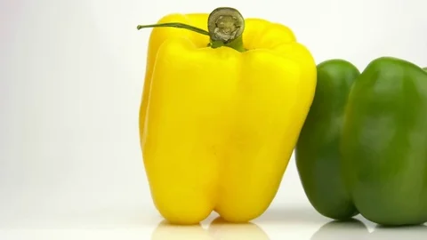 Passage of the camera along the multi-colored peppers Stock-Footage 83099910