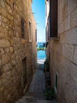 Passage to the sea Фото