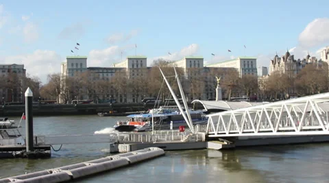 Passanger boat on river thames Stock Footage 35978493