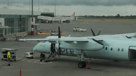 Passenger boards airplane Stock Footage 42114279