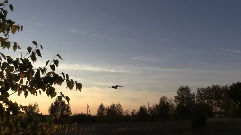 A passenger plane flies low over the road when approaching Video stock 140468274