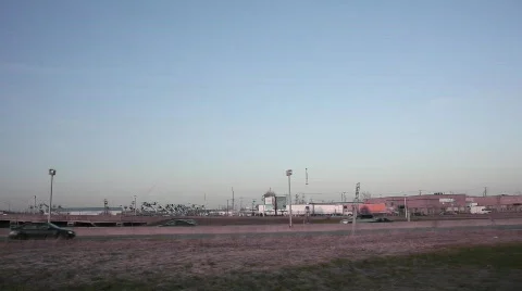 Passenger plane landing 스톡 동영상 671615