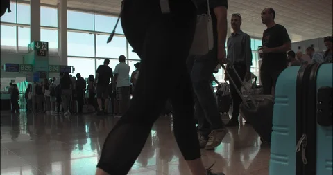 Passenger Queue at Gate before the Flight. People Hurried. Reflections on the Video stock 112686845