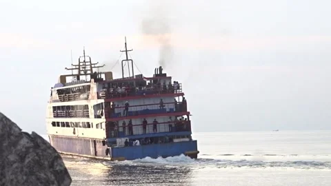 Passenger Ship Moving1 Video stock 209889119