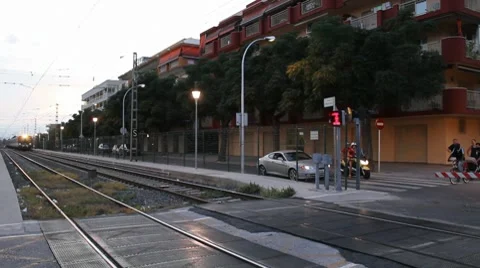 Passenger train aproaches and passes by Video stock 8641943