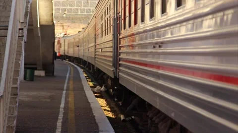 The passenger train departs from the platform. Video stock 64636173