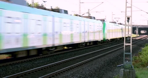 Passenger train Vídeo Stock 163532500