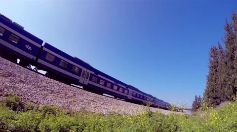 Passenger train passing through_fisheye perspective 3 (4k) Vidéo 46056561
