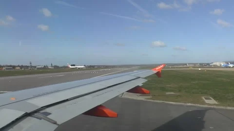 Passenger view from Airbus A319/320 of take off from London Gatwick Airport. Stock Footage