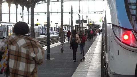 Passengers &amp; commuters at Gare de Lyon Hall 1, Paris, France -08 2021 Stock Footage 159599532