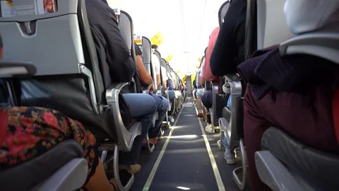 Passengers Panic On Airliner Flight Hits Turbulence and Audio Video 動画素材 121958771