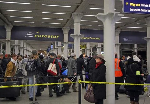 Passengers Queue For The Euro Star Trains To Europe As Further Delays Hit Passen Stock Photos