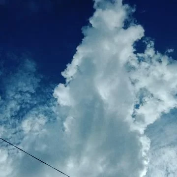 A passing cloud Stockfoto's