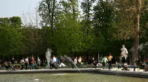 Passing the fountain Video stock 10871744
