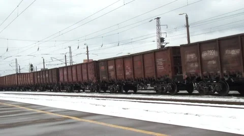 By passing freight train station Stockbeeldmateriaal 47897094