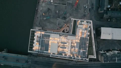 Passing looking down over Buildings in London Video stock 306595148