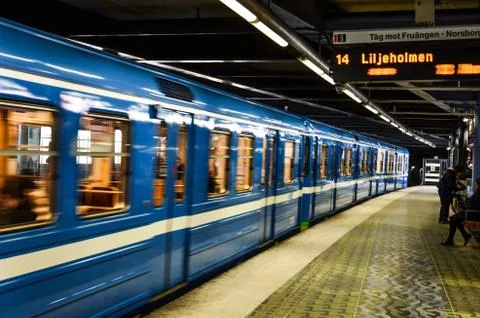 Passing metro train Foto stock